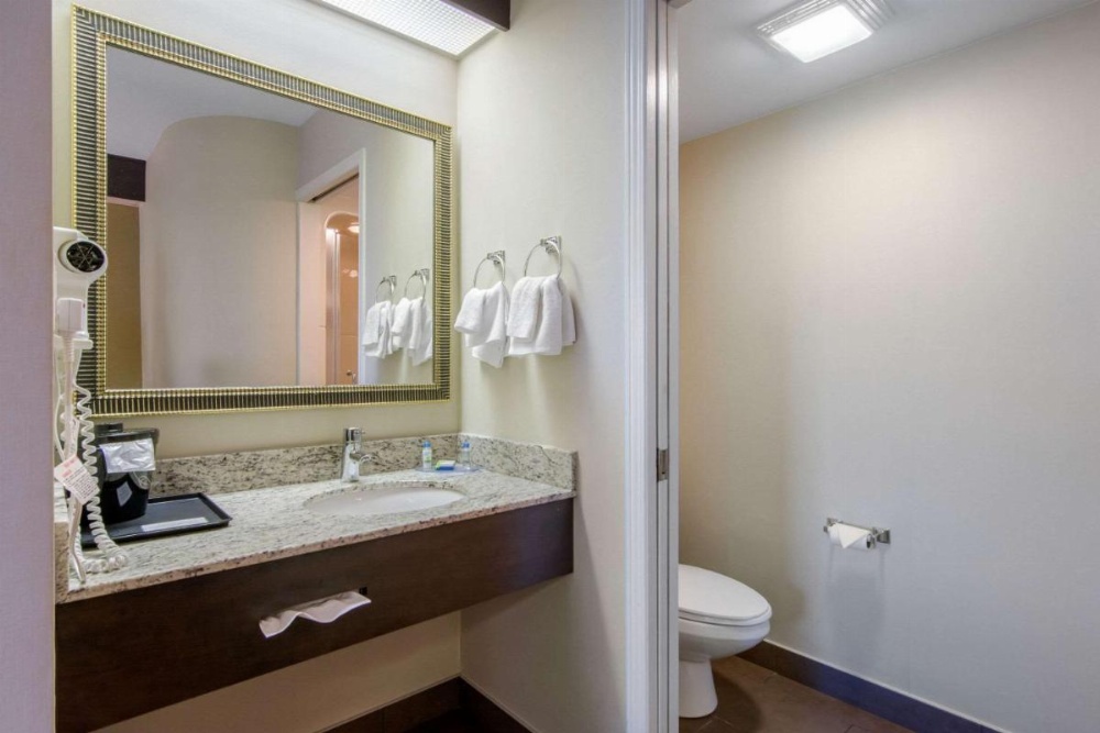 Sleep Inn Sault Ste. Marie Image 29