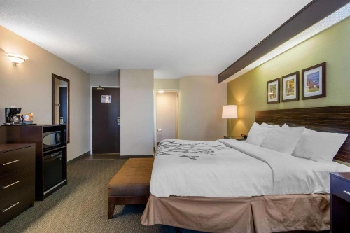 Sleep Inn Sault Ste. Marie image 35